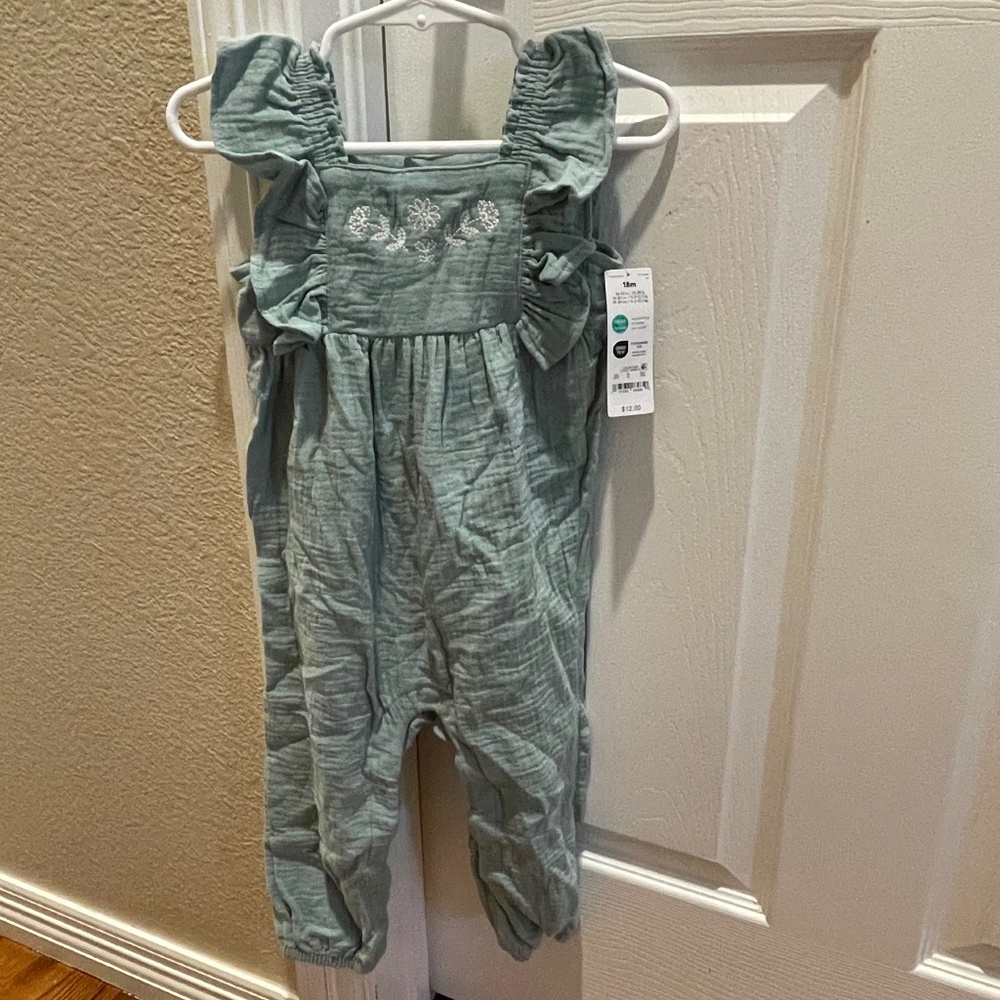 NWT Carter's 18M onesie romper